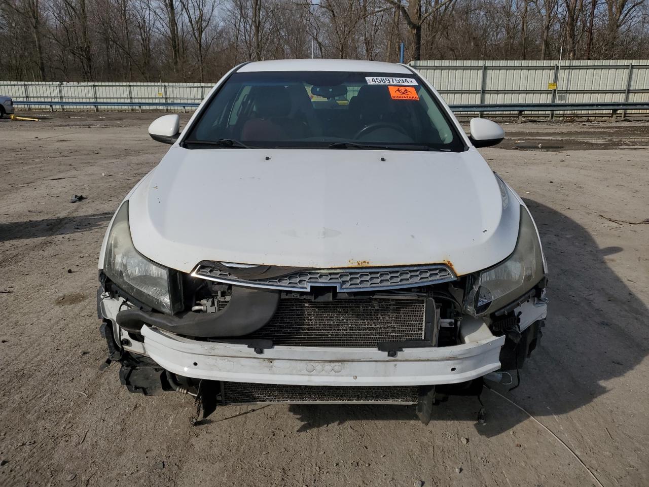 Photo 4 VIN: 1G1PC5SB7E7463021 - CHEVROLET CRUZE 