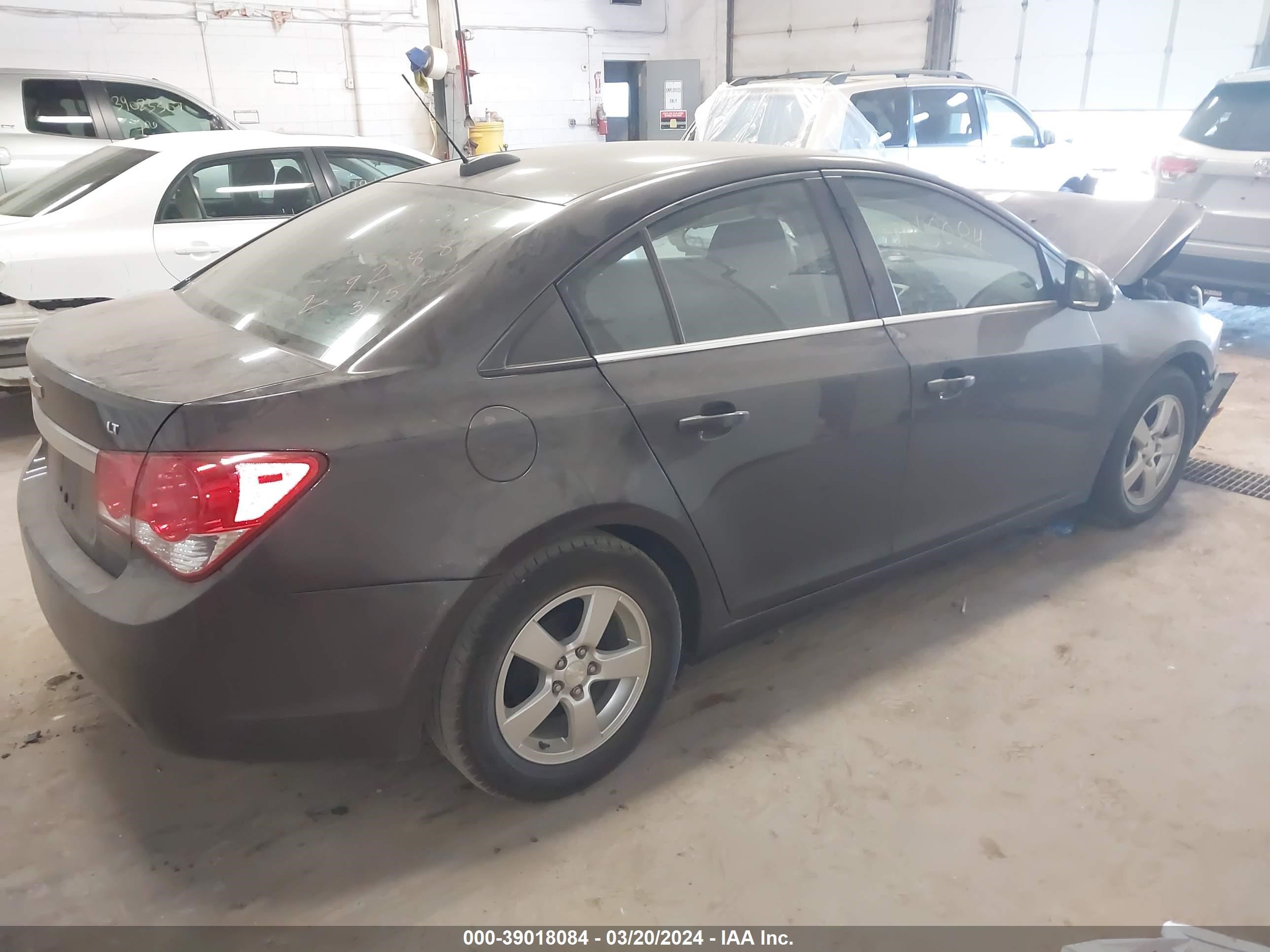 Photo 3 VIN: 1G1PC5SB7F7113714 - CHEVROLET CRUZE 