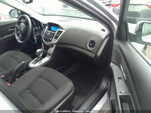 Photo 4 VIN: 1G1PC5SB7F7116953 - CHEVROLET CRUZE 