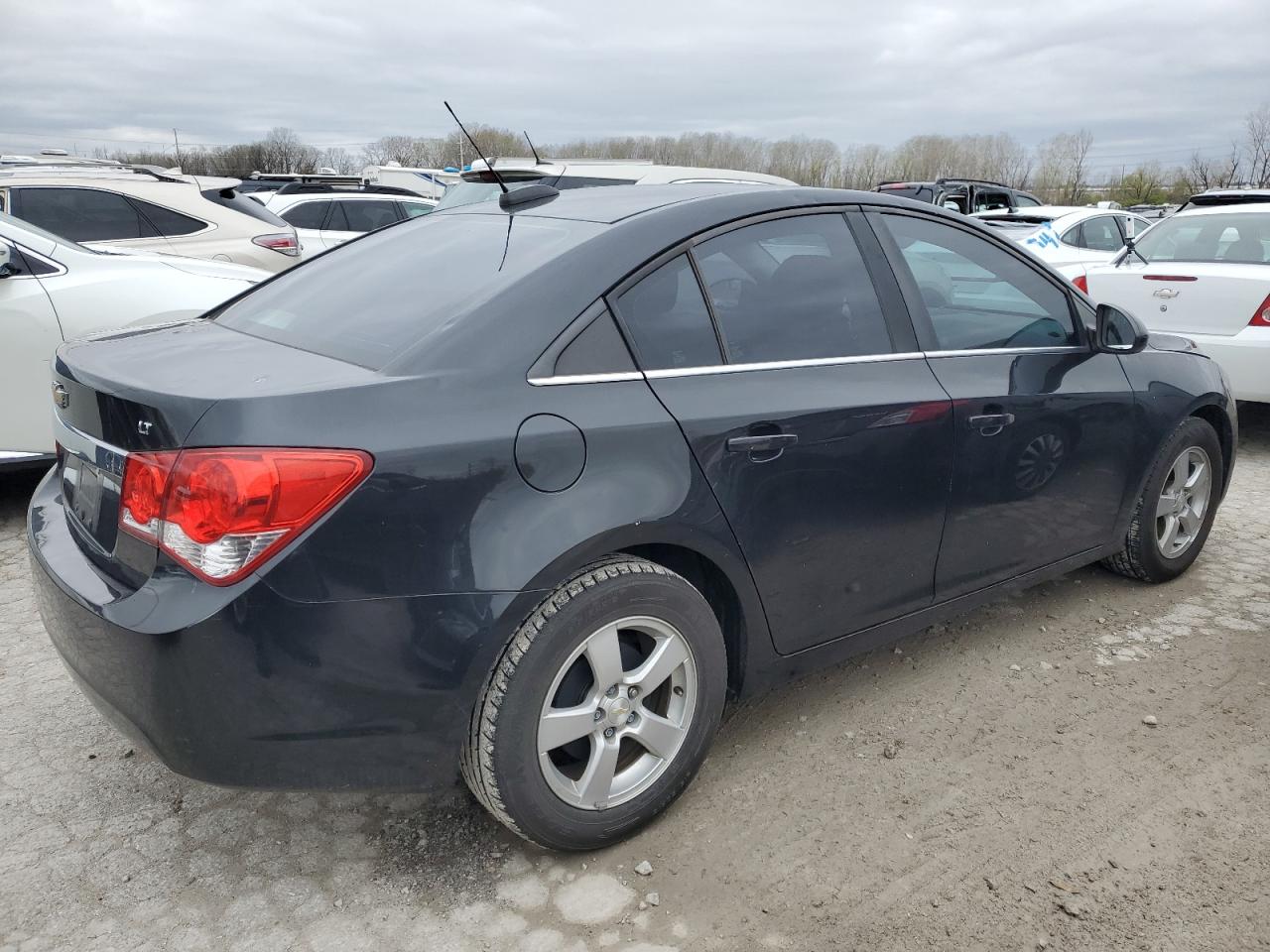 Photo 2 VIN: 1G1PC5SB7F7132943 - CHEVROLET CRUZE 