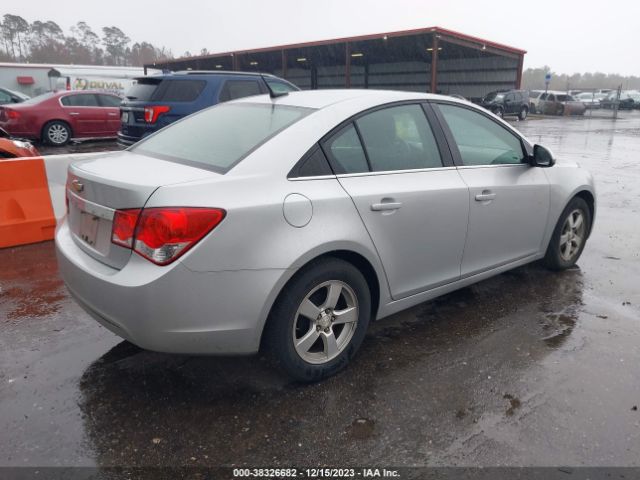 Photo 3 VIN: 1G1PC5SB8D7179461 - CHEVROLET CRUZE 