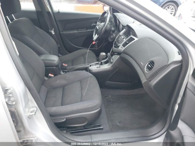 Photo 4 VIN: 1G1PC5SB8D7179461 - CHEVROLET CRUZE 