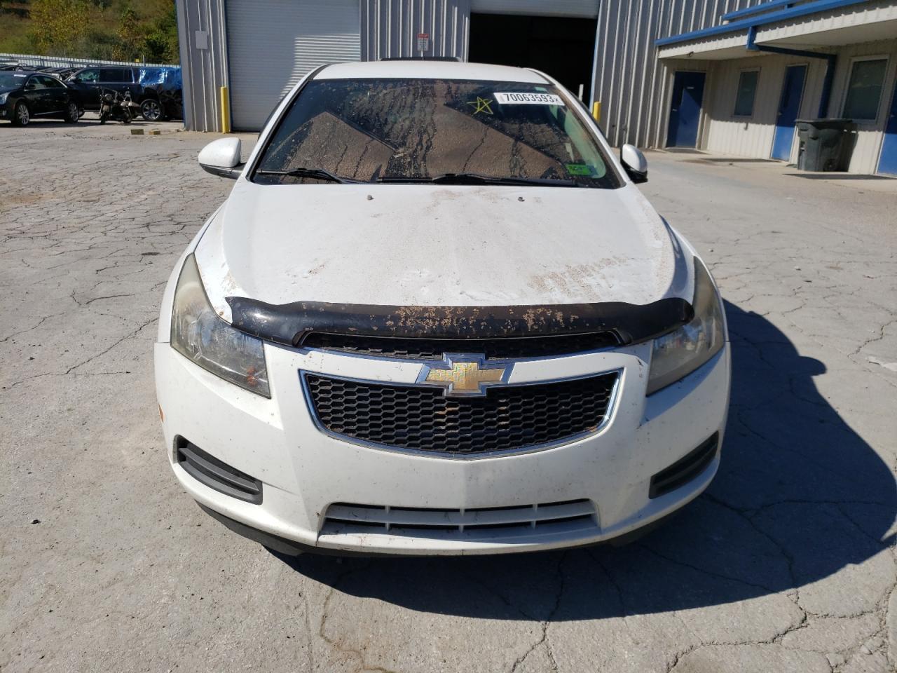 Photo 4 VIN: 1G1PC5SB8D7276479 - CHEVROLET CRUZE 