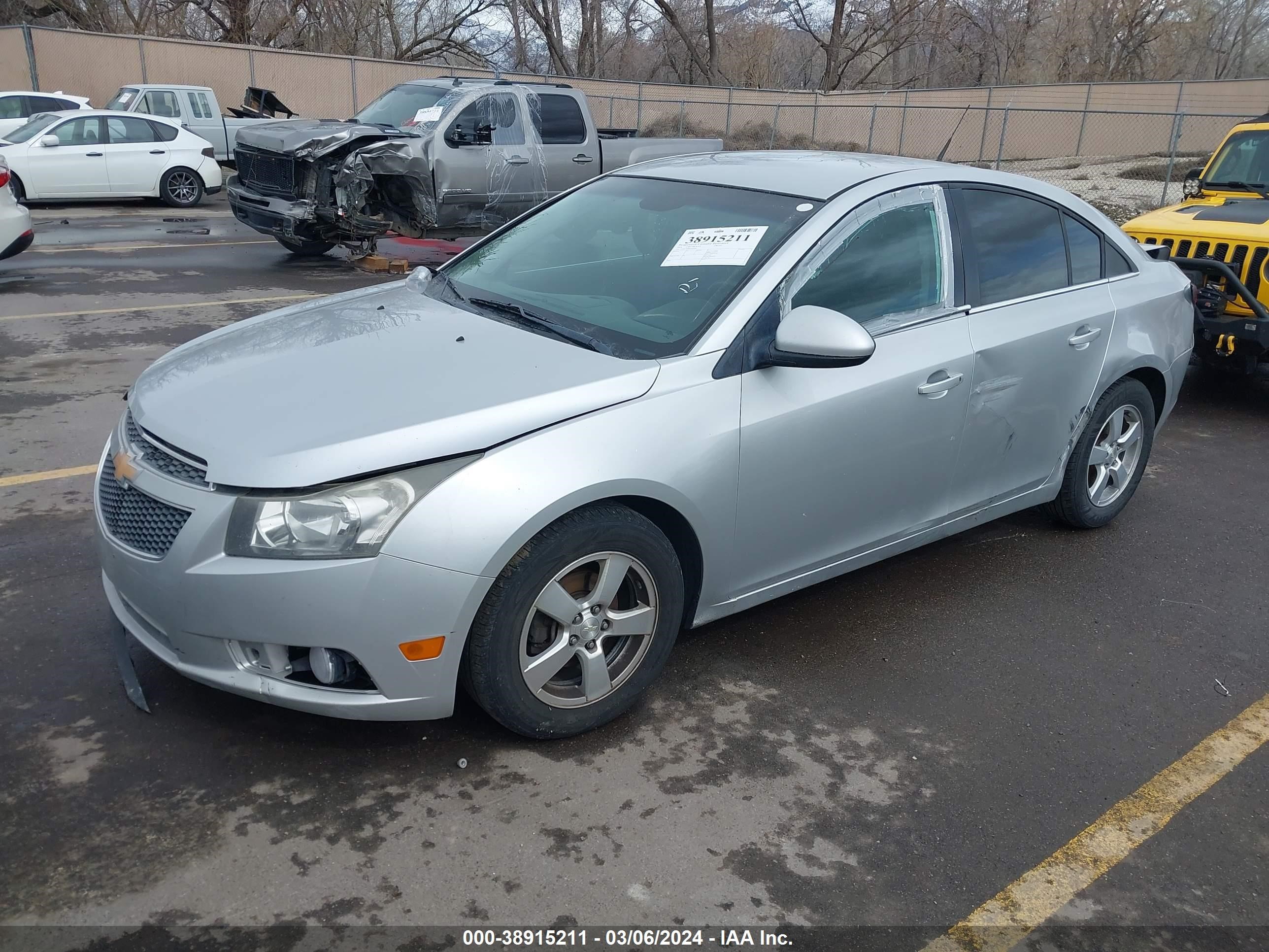 Photo 1 VIN: 1G1PC5SB8E7103997 - CHEVROLET CRUZE 