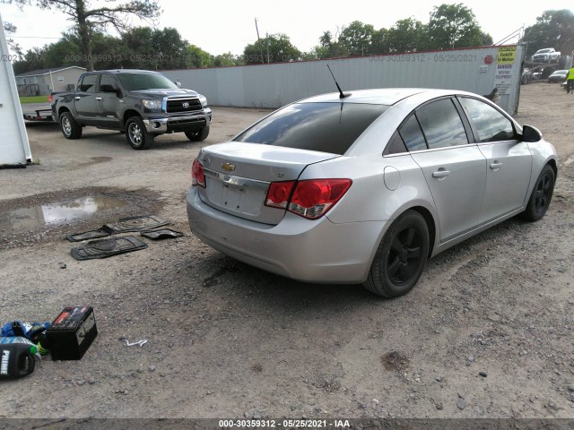 Photo 3 VIN: 1G1PC5SB8E7135283 - CHEVROLET CRUZE 