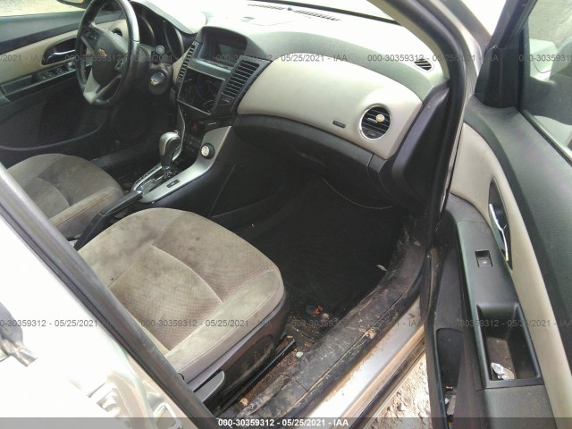 Photo 4 VIN: 1G1PC5SB8E7135283 - CHEVROLET CRUZE 