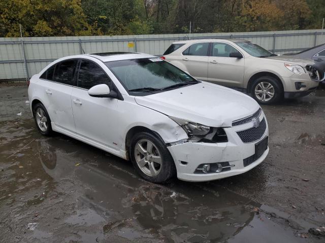 Photo 3 VIN: 1G1PC5SB8E7177338 - CHEVROLET CRUZE 