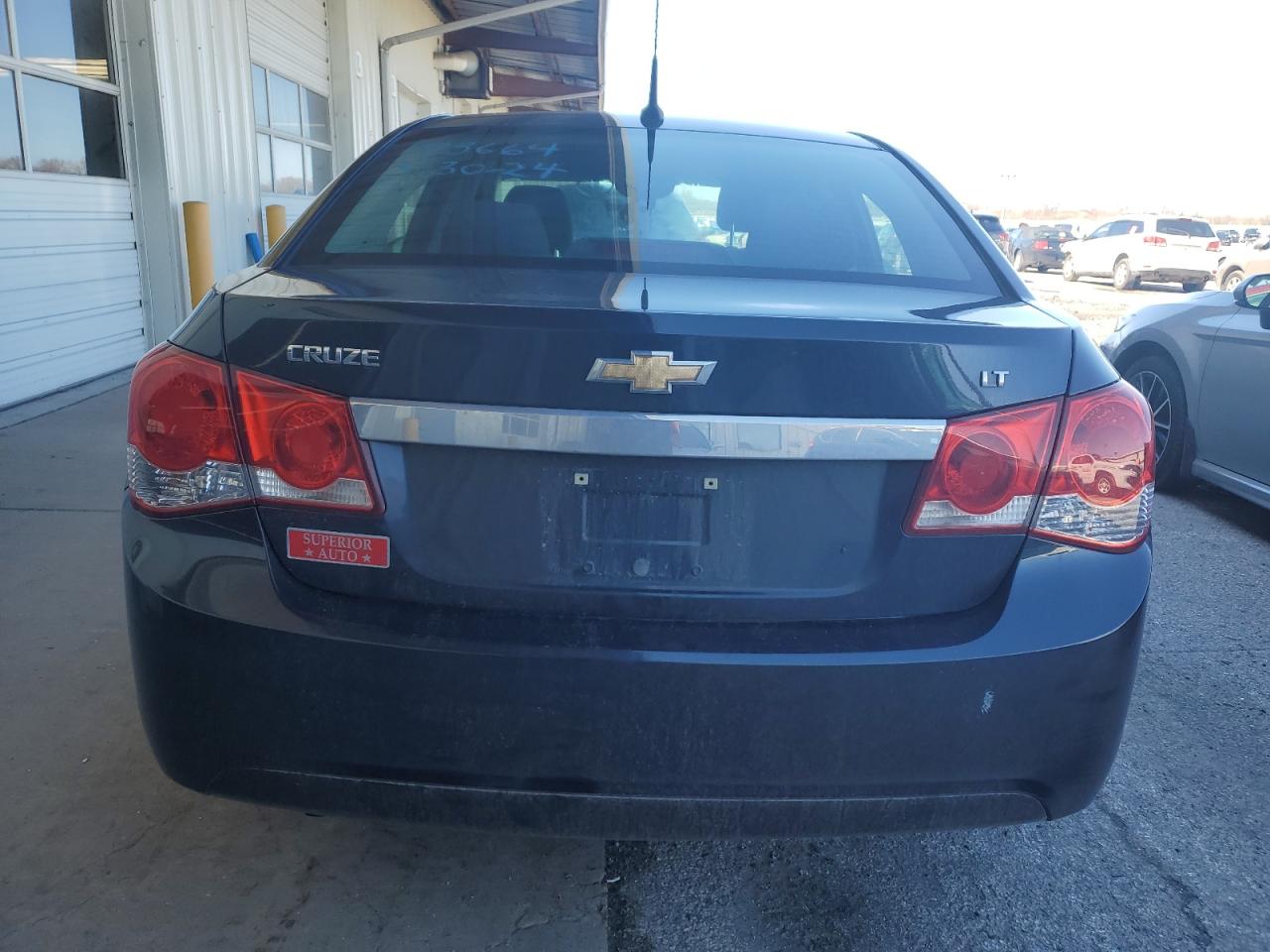 Photo 5 VIN: 1G1PC5SB8E7257710 - CHEVROLET CRUZE 