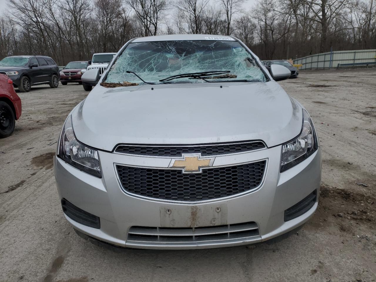 Photo 4 VIN: 1G1PC5SB8E7261157 - CHEVROLET CRUZE 