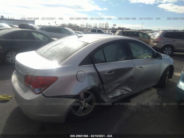 Photo 3 VIN: 1G1PC5SB8E7294675 - CHEVROLET CRUZE 