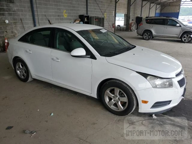 Photo 3 VIN: 1G1PC5SB8E7299780 - CHEVROLET CRUZE 