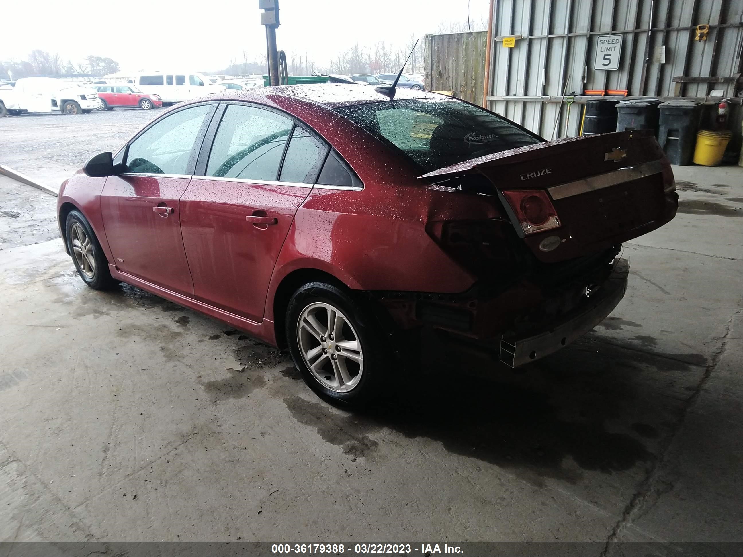 Photo 2 VIN: 1G1PC5SB8E7320188 - CHEVROLET CRUZE 