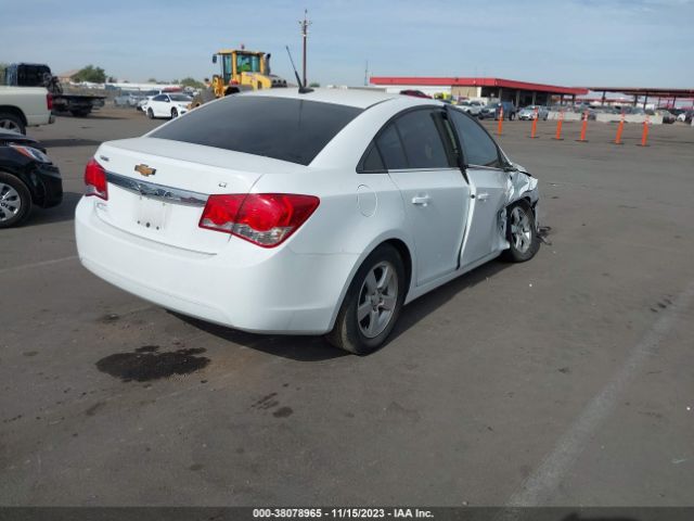 Photo 3 VIN: 1G1PC5SB8E7345415 - CHEVROLET CRUZE 