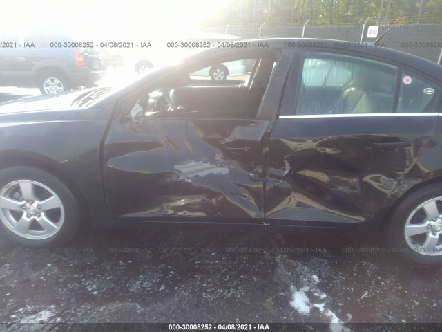 Photo 5 VIN: 1G1PC5SB8E7405077 - CHEVROLET CRUZE 