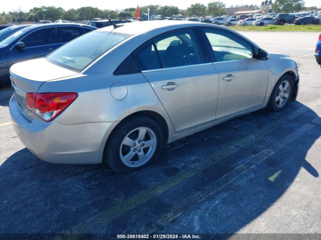 Photo 3 VIN: 1G1PC5SB8E7444137 - CHEVROLET CRUZE 