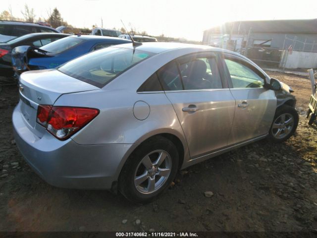 Photo 3 VIN: 1G1PC5SB8E7467515 - CHEVROLET CRUZE 