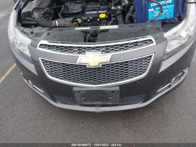 Photo 5 VIN: 1G1PC5SB8E7476246 - CHEVROLET CRUZE 