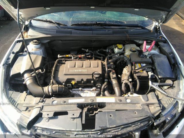 Photo 9 VIN: 1G1PC5SB8F7106366 - CHEVROLET CRUZE 