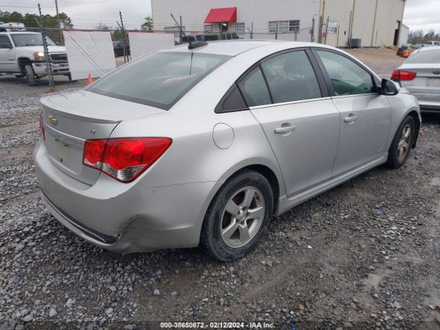 Photo 3 VIN: 1G1PC5SB8F7123376 - CHEVROLET CRUZE 