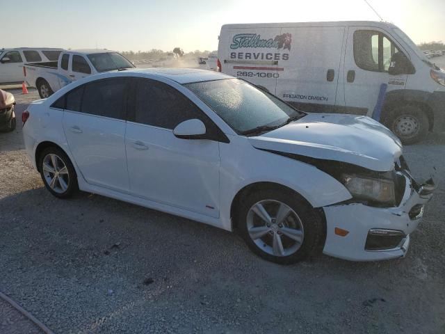 Photo 3 VIN: 1G1PC5SB8F7200392 - CHEVROLET CRUZE LT 