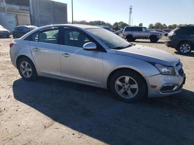 Photo 3 VIN: 1G1PC5SB8F7217001 - CHEVROLET CRUZE LT 