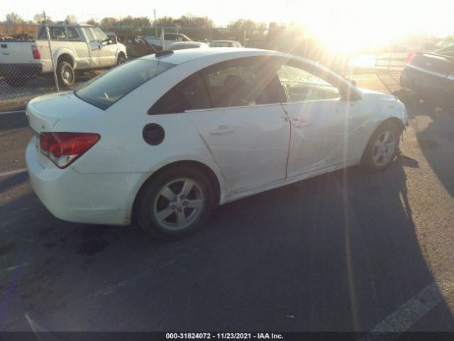 Photo 3 VIN: 1G1PC5SB8F7271303 - CHEVROLET CRUZE 