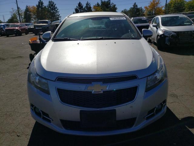 Photo 4 VIN: 1G1PC5SB9D7105143 - CHEVROLET CRUZE 