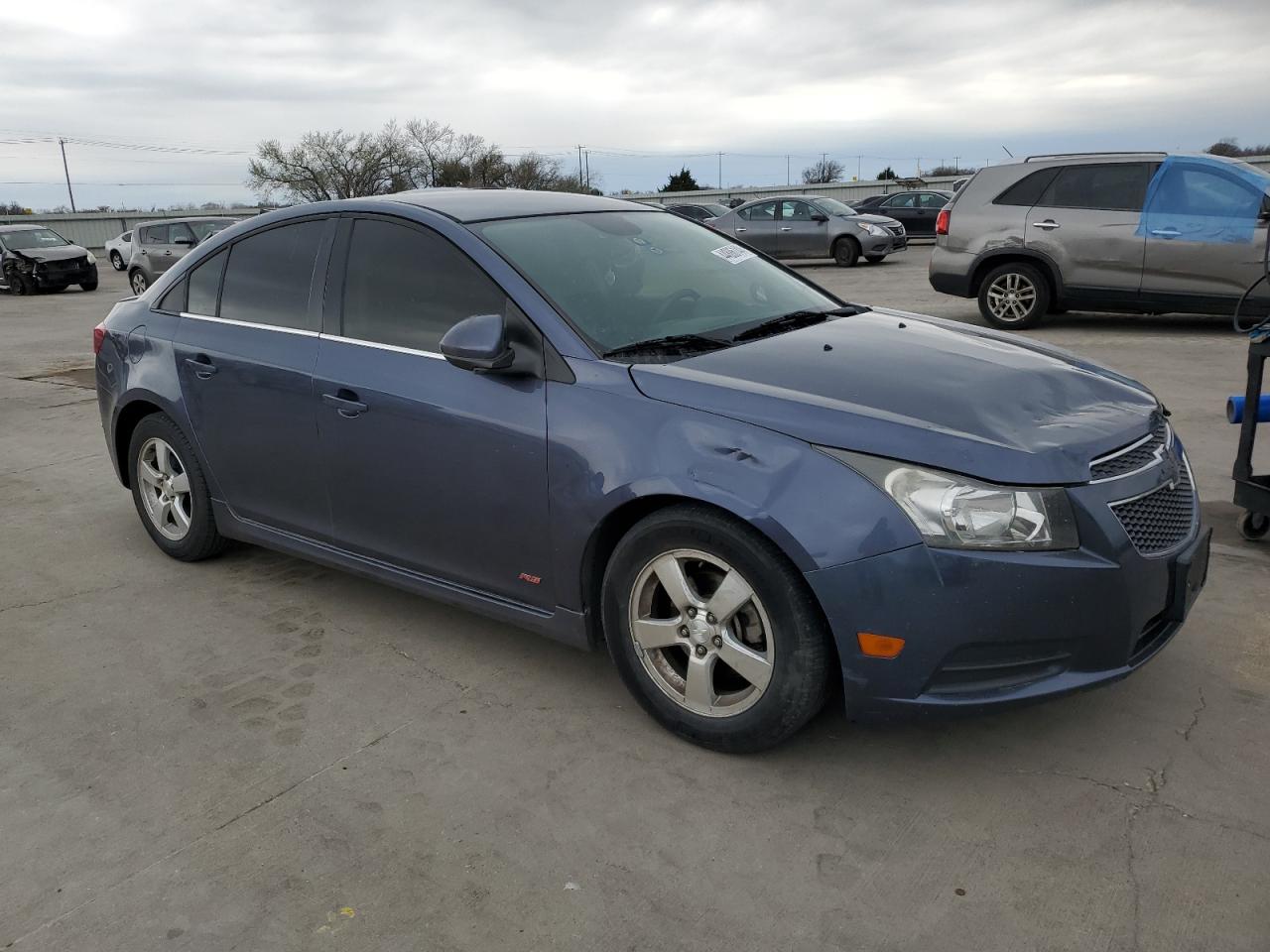 Photo 3 VIN: 1G1PC5SB9D7258668 - CHEVROLET CRUZE 