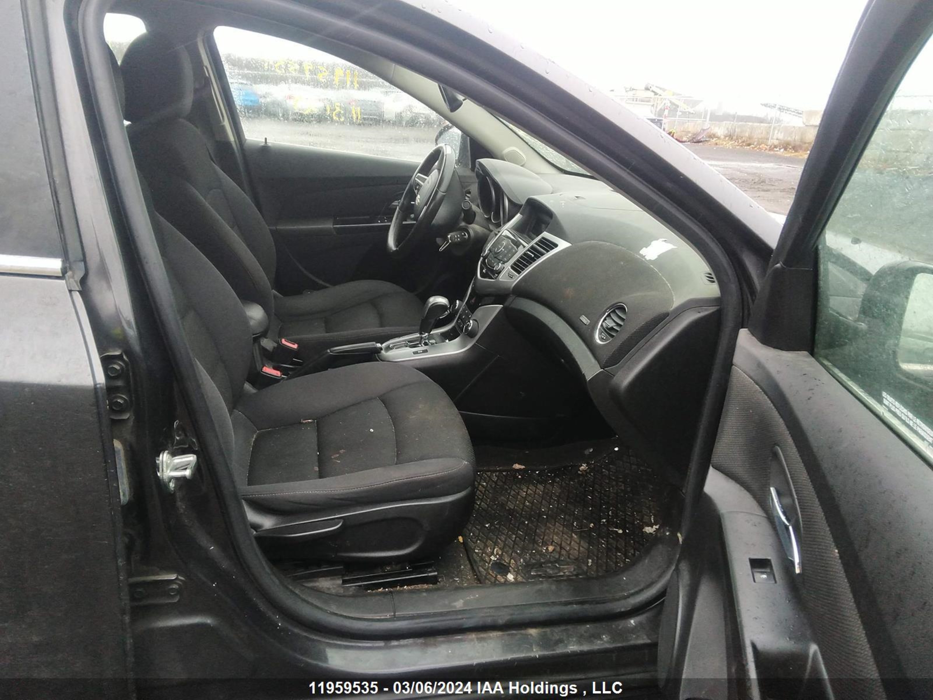 Photo 4 VIN: 1G1PC5SB9E7113129 - CHEVROLET CRUZE 