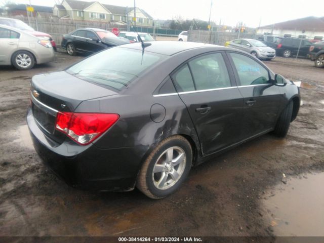 Photo 3 VIN: 1G1PC5SB9E7122042 - CHEVROLET CRUZE 