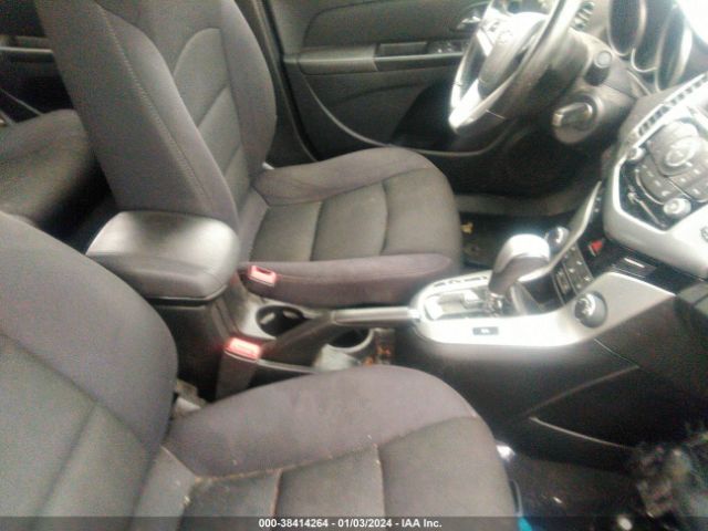 Photo 4 VIN: 1G1PC5SB9E7122042 - CHEVROLET CRUZE 