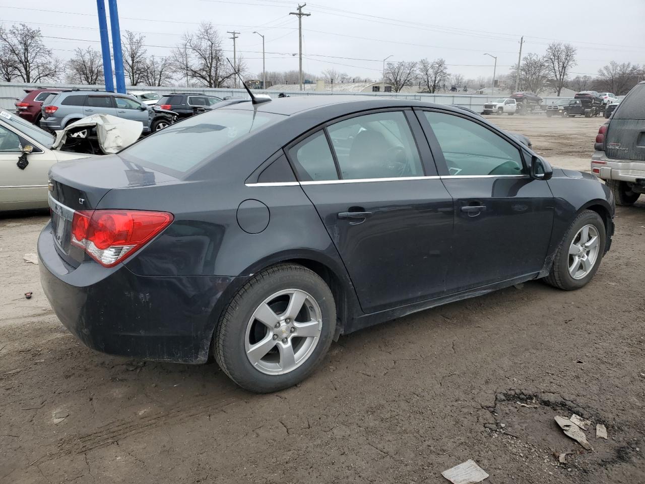 Photo 2 VIN: 1G1PC5SB9E7189921 - CHEVROLET CRUZE 