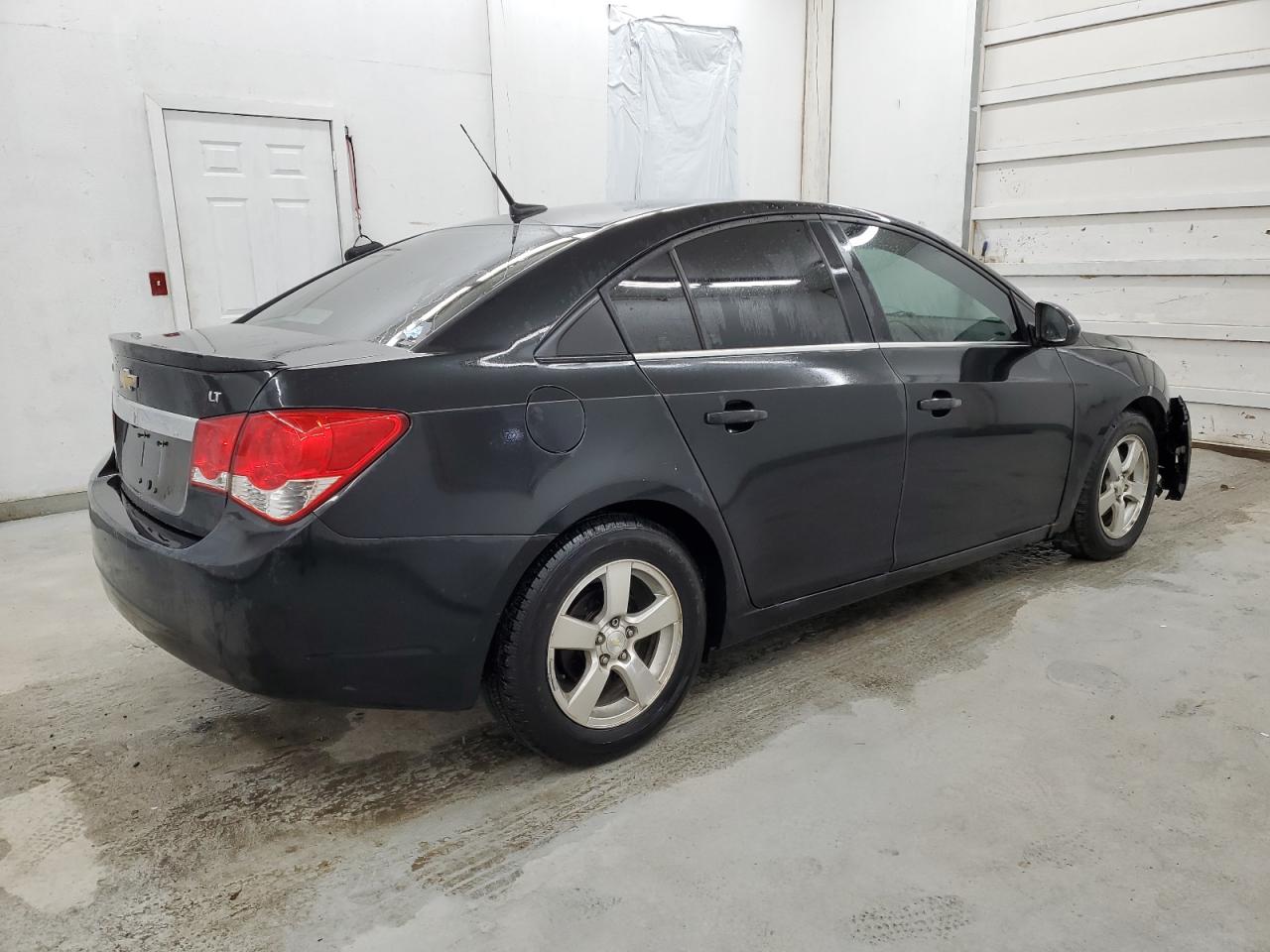 Photo 2 VIN: 1G1PC5SB9E7248207 - CHEVROLET CRUZE 