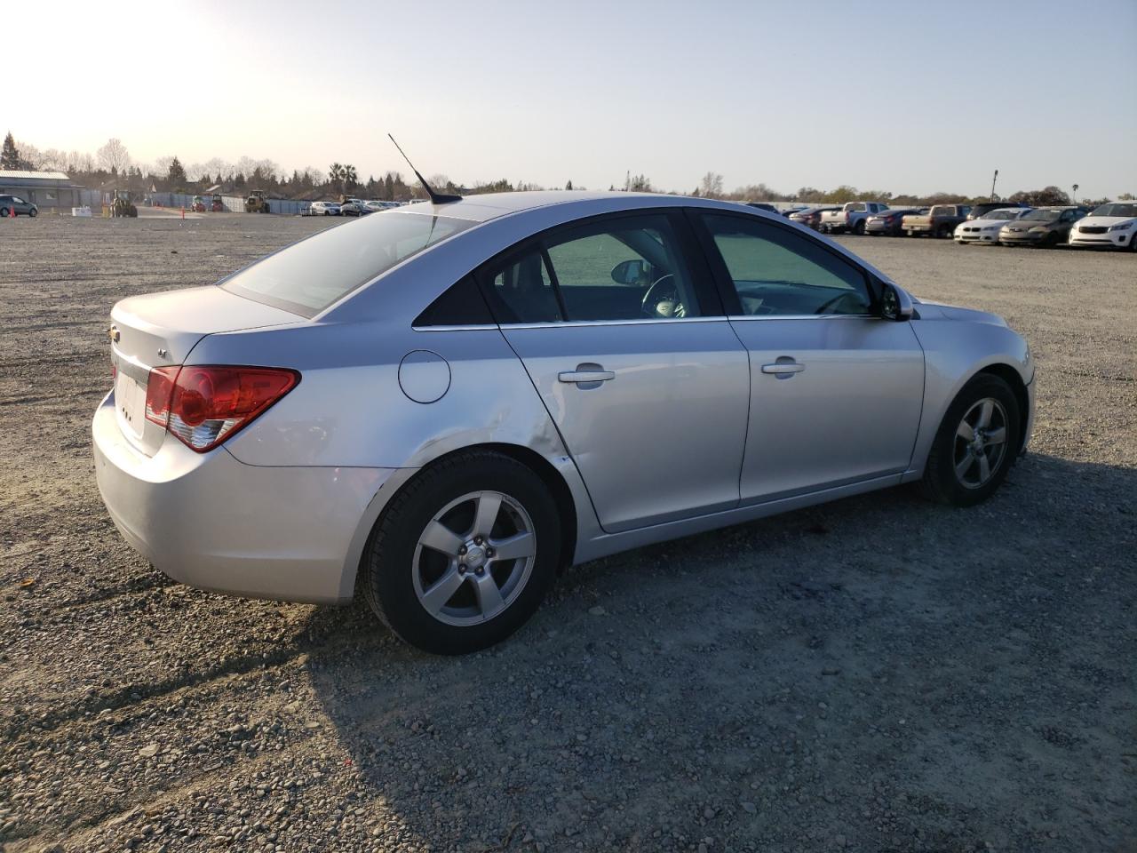 Photo 2 VIN: 1G1PC5SB9E7259837 - CHEVROLET CRUZE 