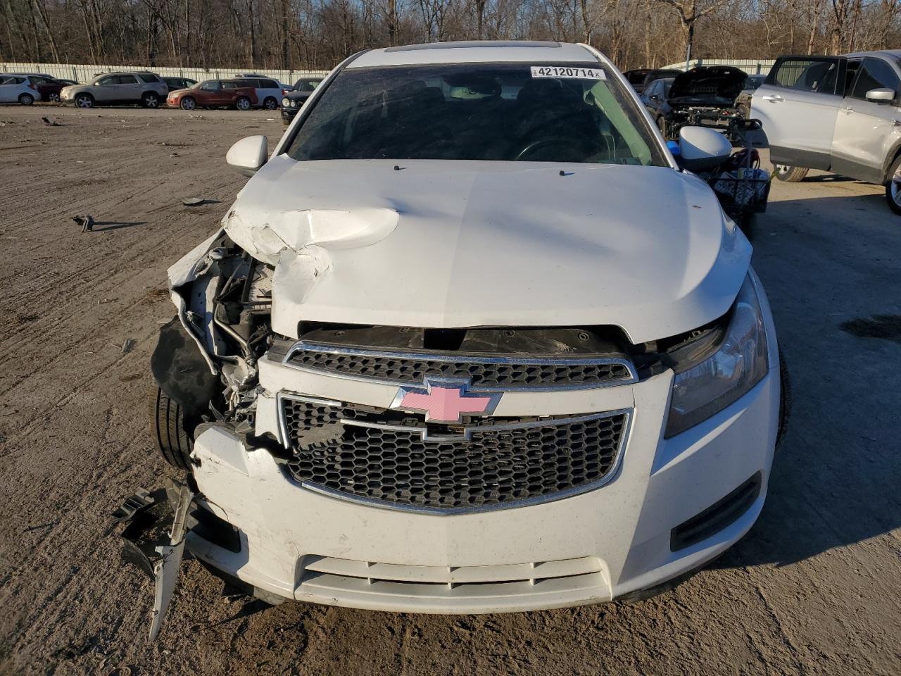 Photo 4 VIN: 1G1PC5SB9E7296838 - CHEVROLET CRUZE 