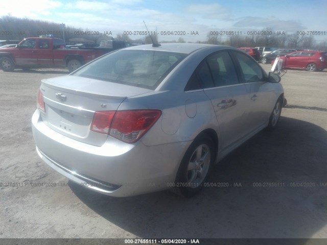 Photo 3 VIN: 1G1PC5SB9E7310138 - CHEVROLET CRUZE 