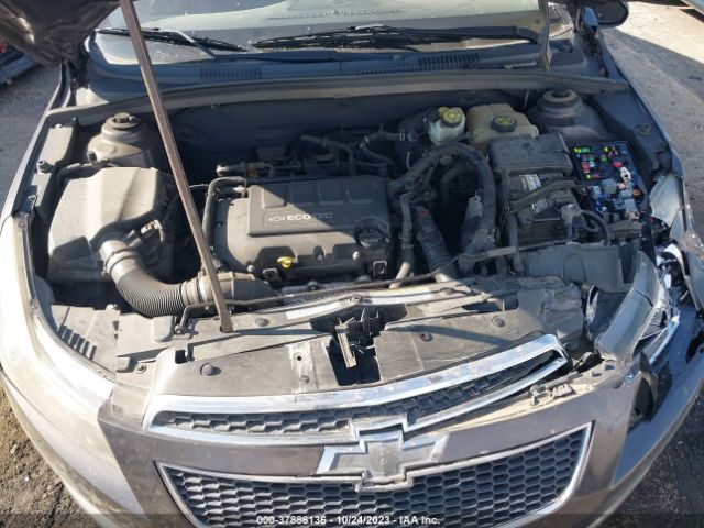 Photo 9 VIN: 1G1PC5SB9E7367147 - CHEVROLET CRUZE 