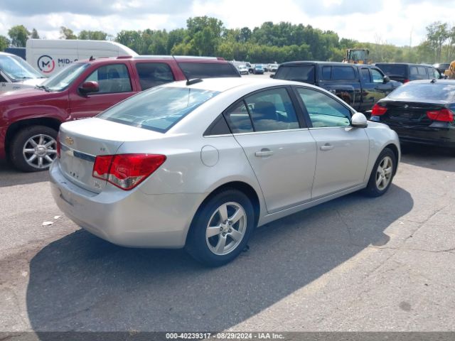 Photo 3 VIN: 1G1PC5SB9F7165412 - CHEVROLET CRUZE 