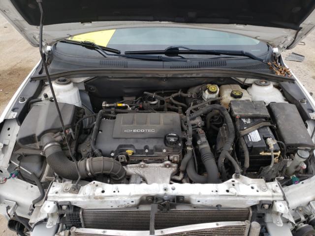 Photo 6 VIN: 1G1PC5SB9F7167113 - CHEVROLET CRUZE LT 