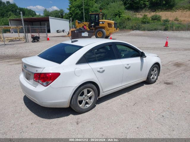 Photo 3 VIN: 1G1PC5SB9F7238116 - CHEVROLET CRUZE 