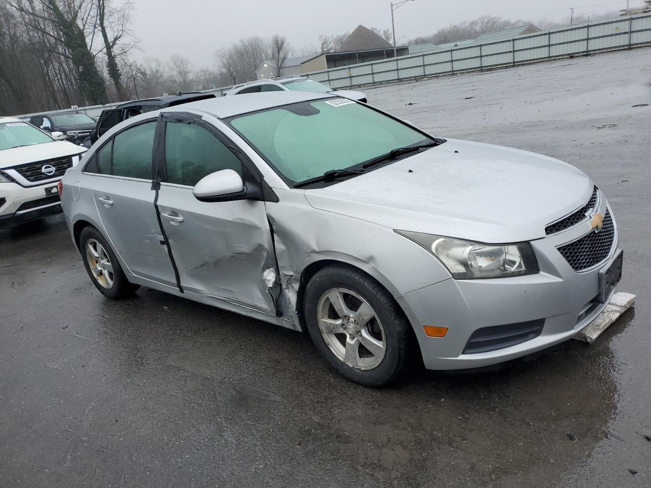 Photo 3 VIN: 1G1PC5SBXD7176061 - CHEVROLET CRUZE 