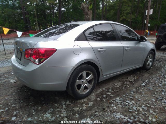 Photo 3 VIN: 1G1PC5SBXD7203291 - CHEVROLET CRUZE 