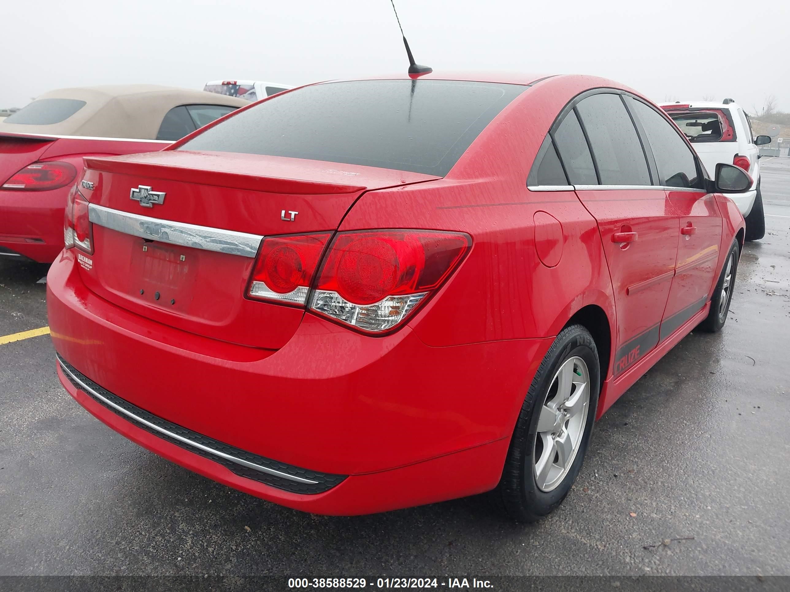 Photo 3 VIN: 1G1PC5SBXE7209965 - CHEVROLET CRUZE 