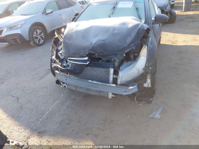 Photo 5 VIN: 1G1PC5SBXE7319351 - CHEVROLET CRUZE 