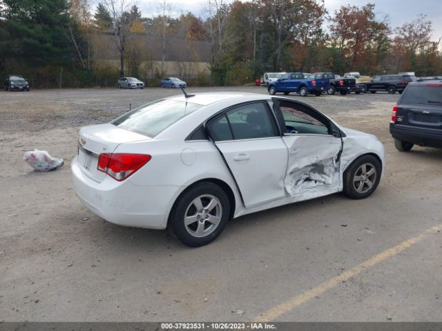 Photo 3 VIN: 1G1PC5SBXE7431485 - CHEVROLET CRUZE 