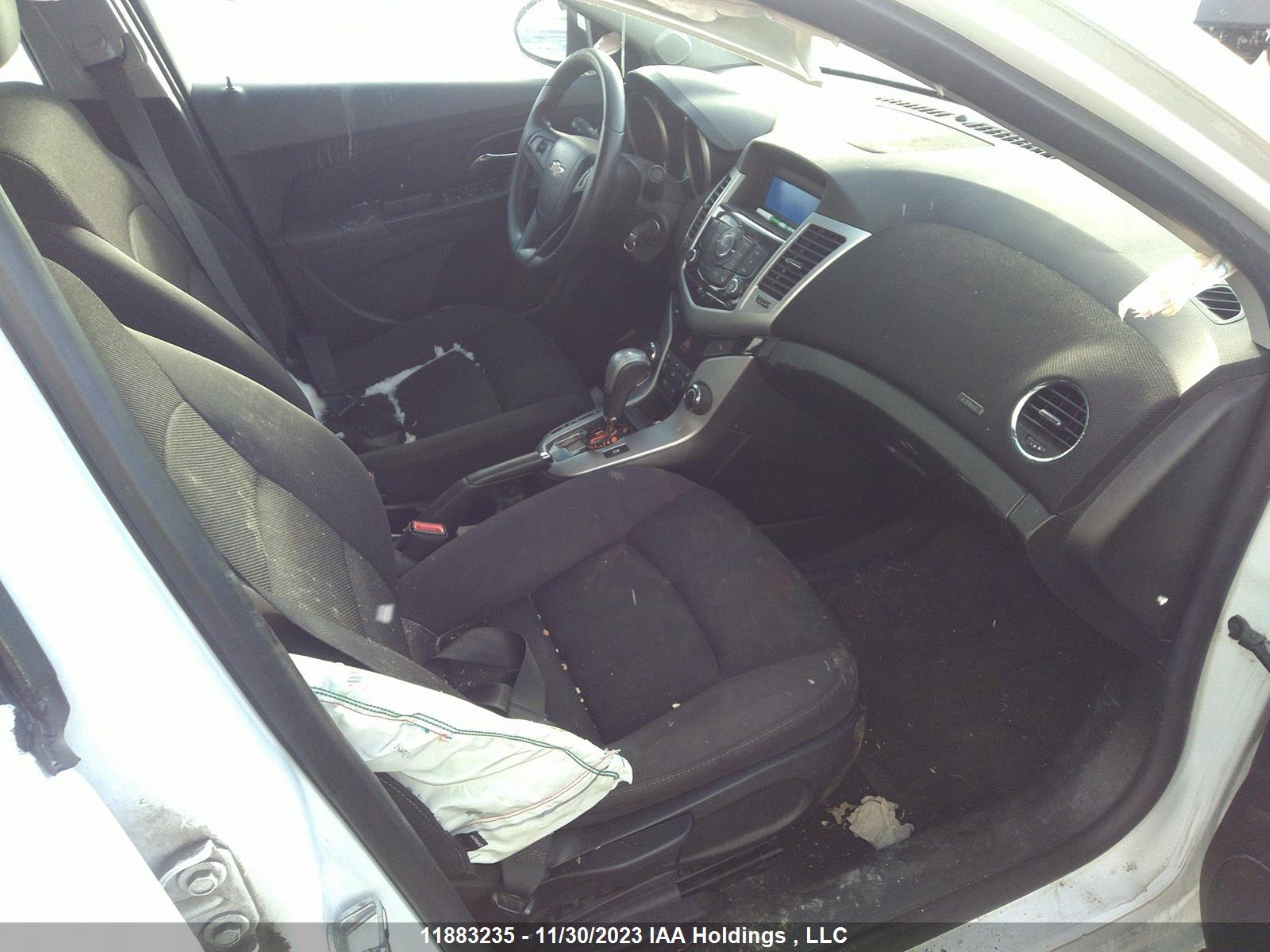 Photo 4 VIN: 1G1PC5SBXF7237346 - CHEVROLET CRUZE 