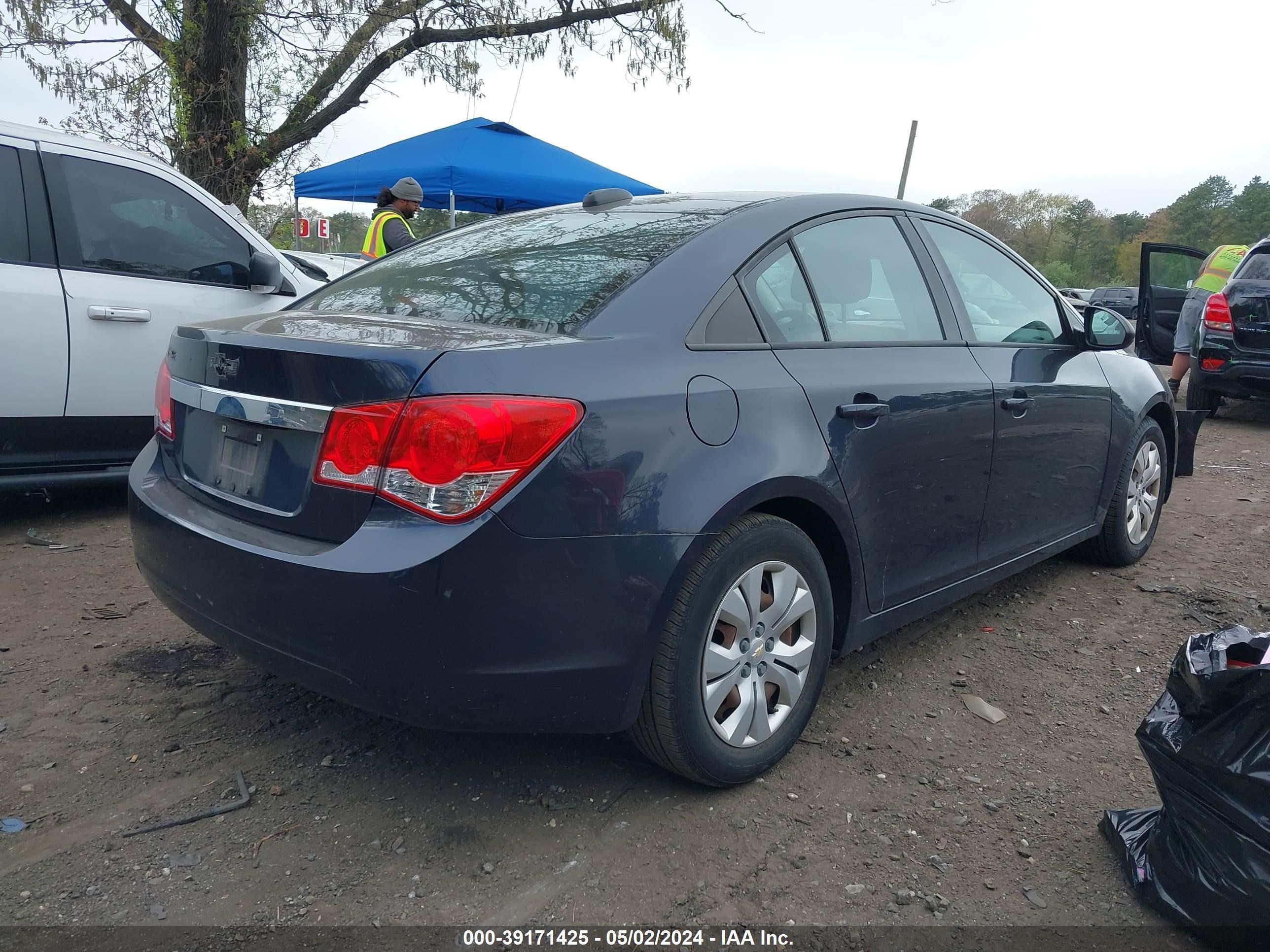 Photo 3 VIN: 1G1PC5SG5G7173522 - CHEVROLET CRUZE 