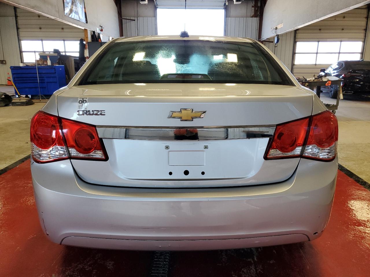 Photo 5 VIN: 1G1PC5SG7G7176129 - CHEVROLET CRUZE 