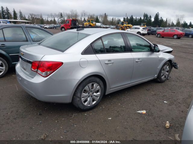 Photo 3 VIN: 1G1PC5SGXG7167411 - CHEVROLET CRUZE LIMITED 