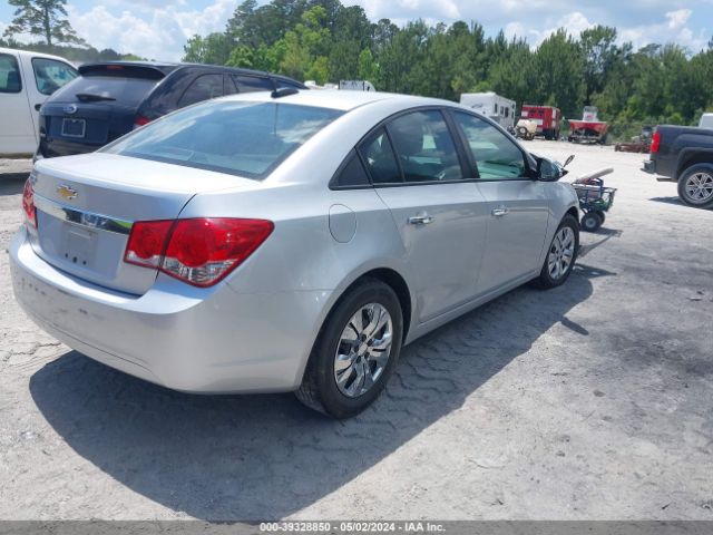 Photo 3 VIN: 1G1PC5SGXG7209897 - CHEVROLET CRUZE LIMITED 